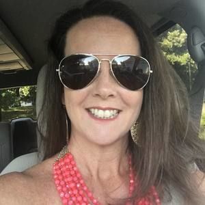 Meet your Posher, Candace